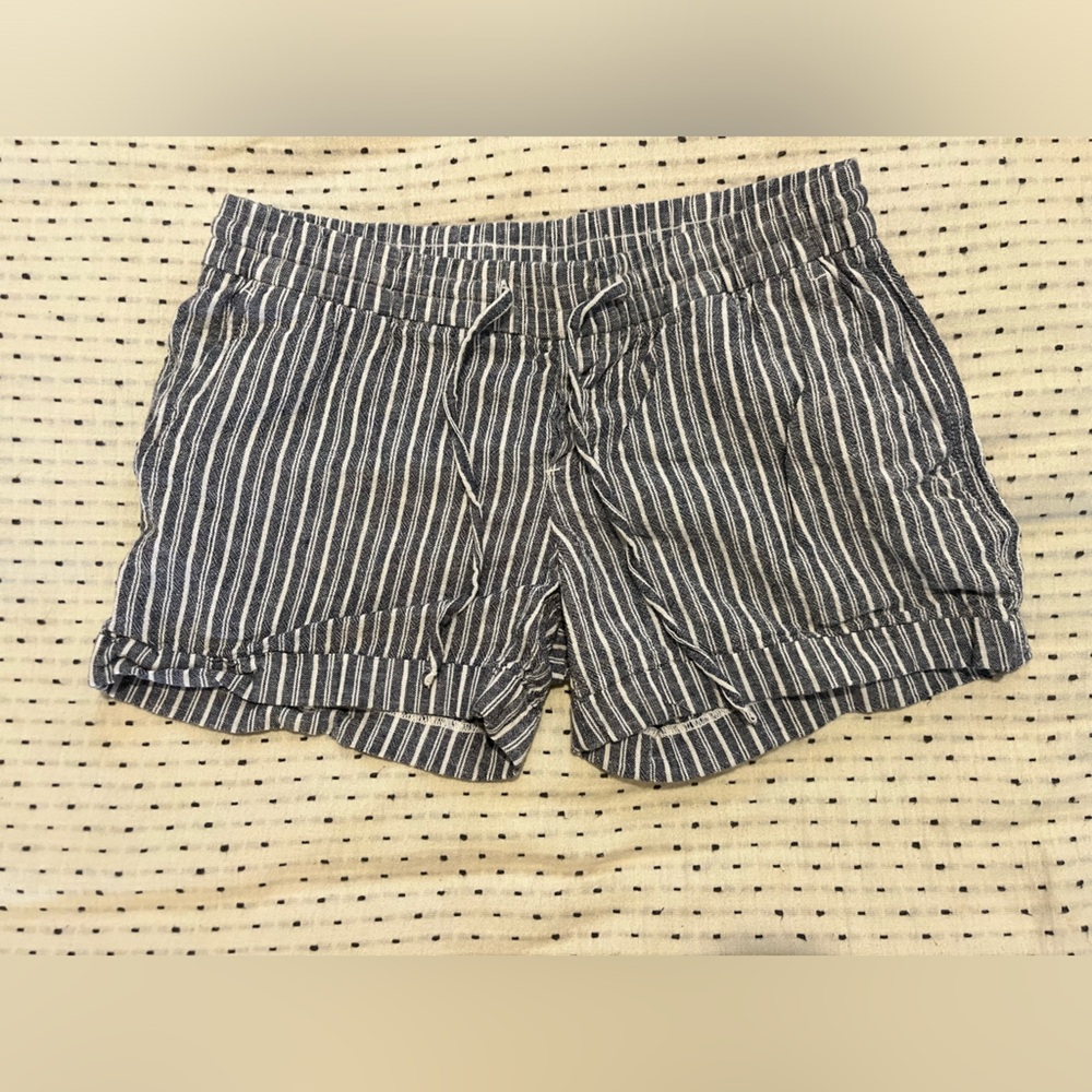 Old Navy M Striped Lounge shorts